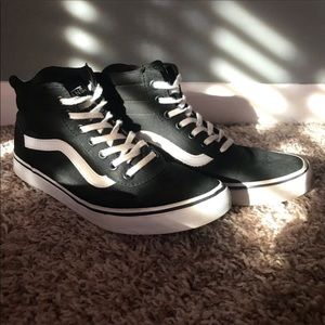 Midtop Vans in Black and White